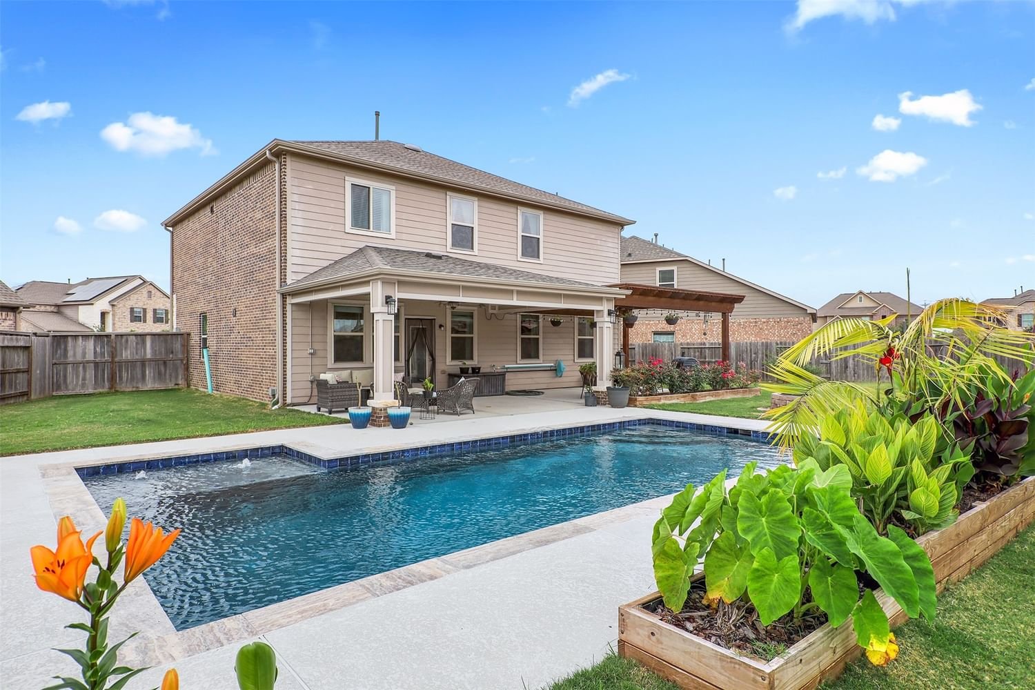 Real estate property located at 12805 Narrow Cove, Galveston, Lago Mar Pod 7 Sec 1, Texas City, TX, US