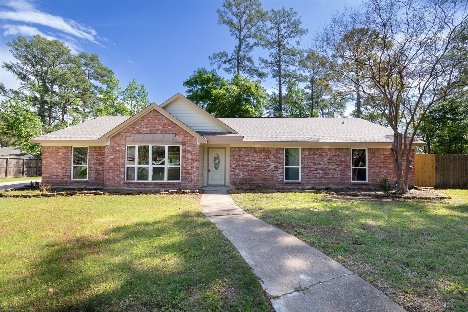 Real estate property located at 21806 Ash Tree, Harris, Inverness Forest Sec 01, Houston, TX, US