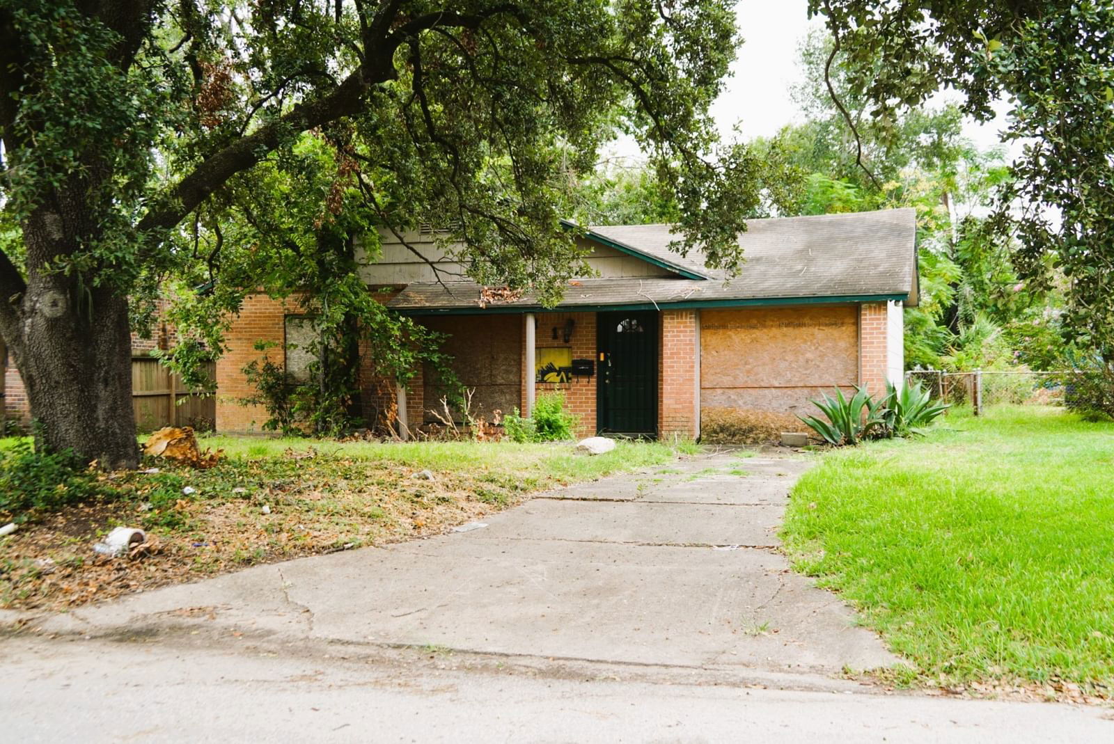 Real estate property located at 8710 Josie, Harris, PLEASANTVILLE SEC 6, Houston, TX, US