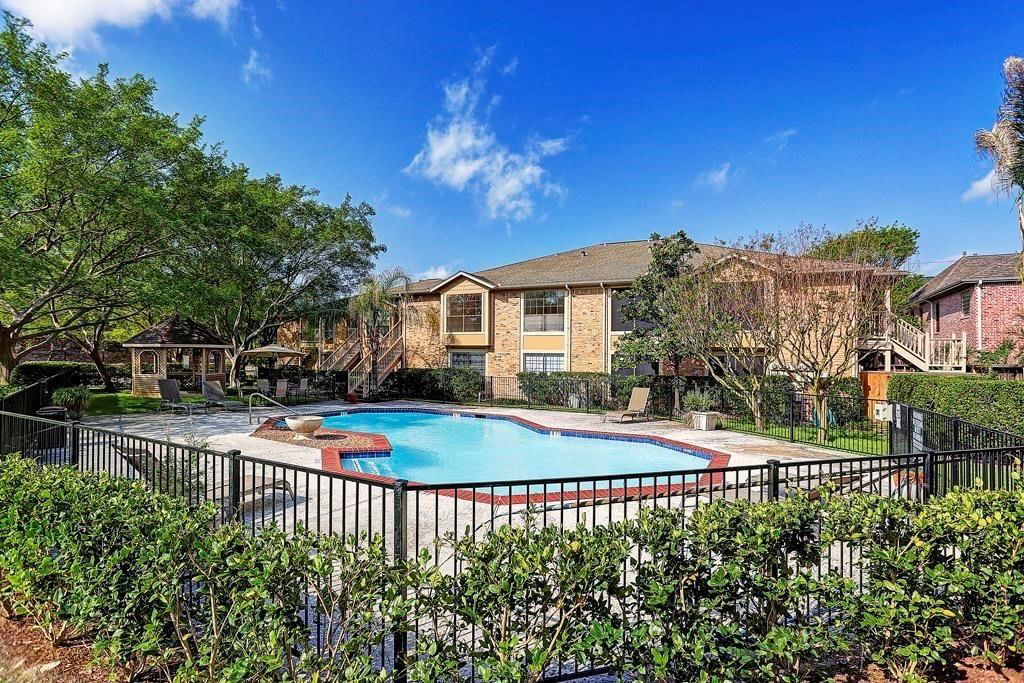 Real estate property located at 1311 Antoine #159, Harris, Woodvine Park Condo Ph 02, Houston, TX, US