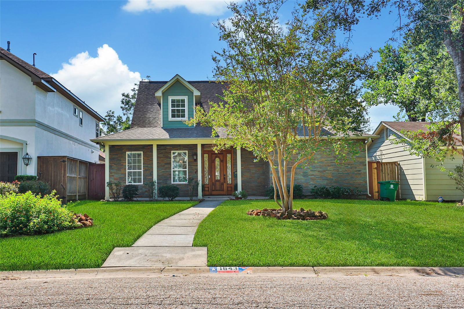 Real estate property located at 1643 Du Barry, Harris, Oak Forest Add Sec 05, Houston, TX, US