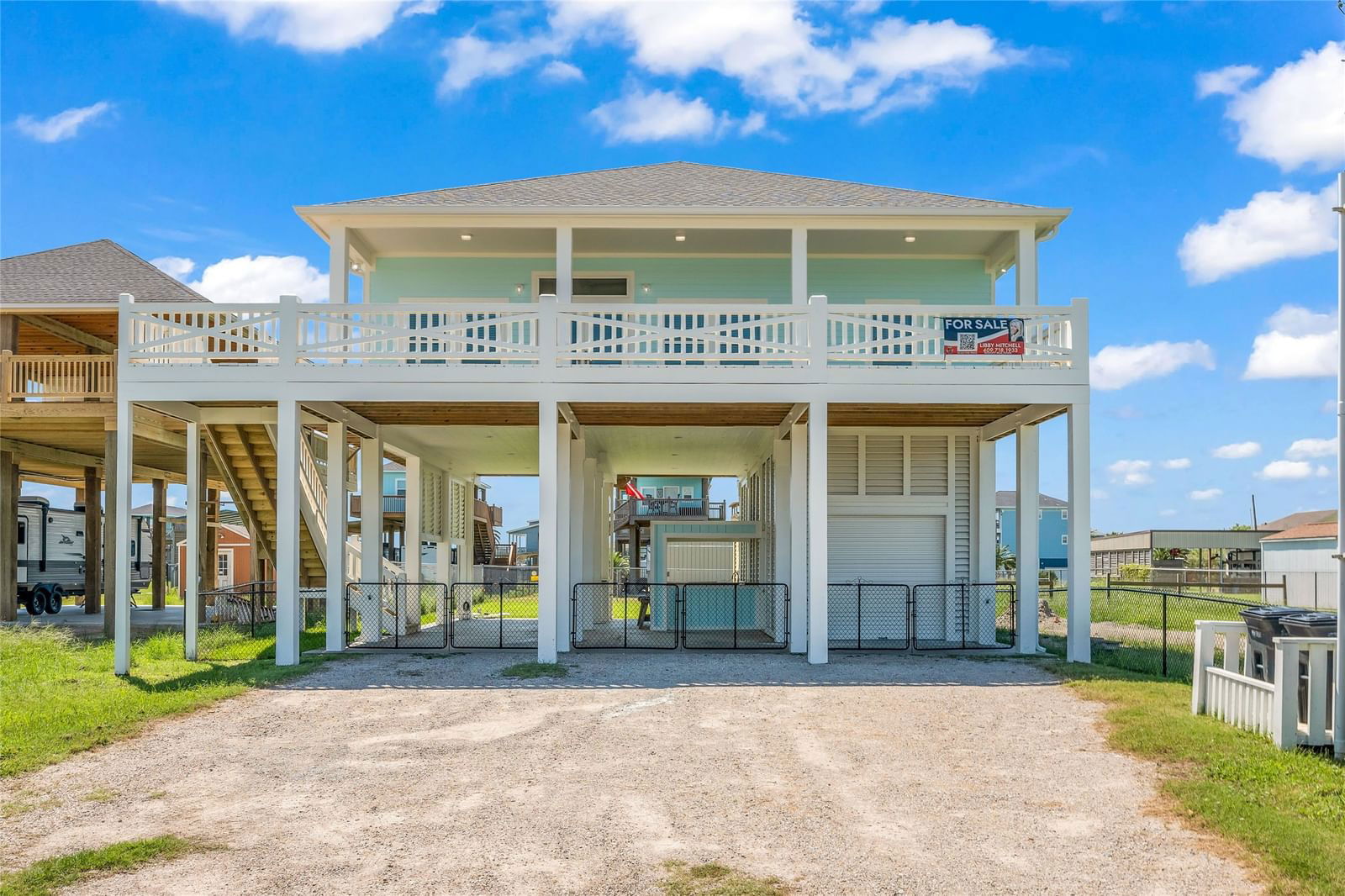 Real estate property located at 863 Selwyn, Galveston, Blue Water 2, Crystal Beach, TX, US