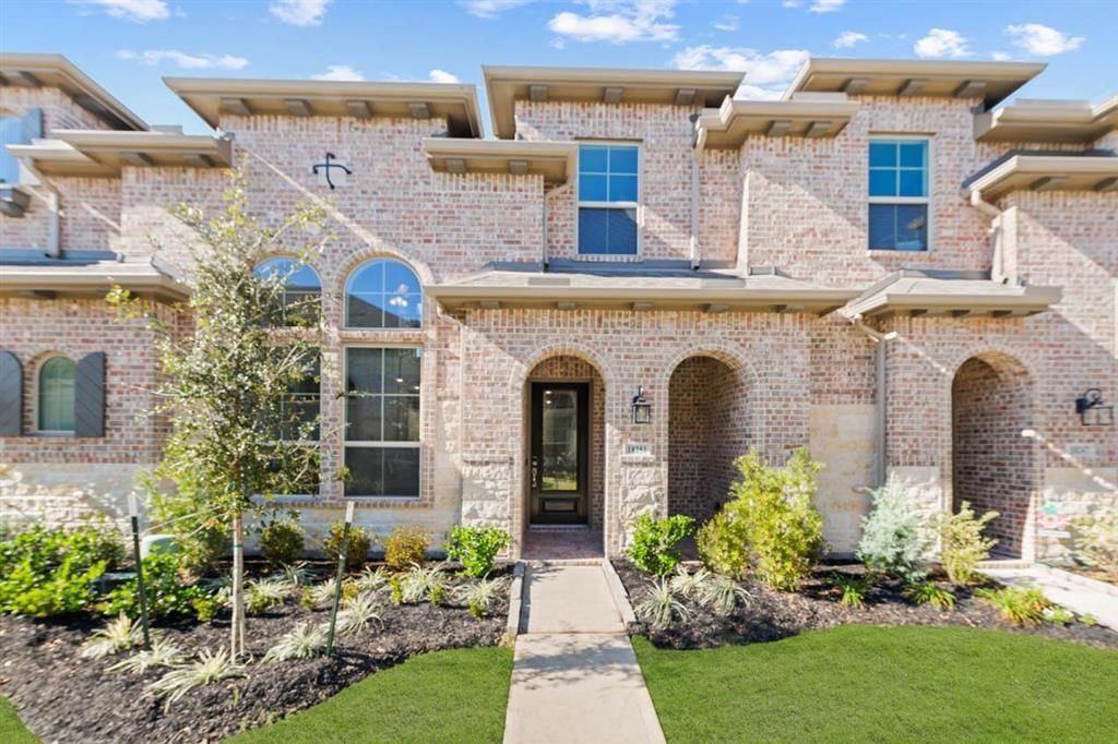 Real estate property located at 18251 Lakepoint Ridge, Harris, Towne Lake City Series, Cypress, TX, US