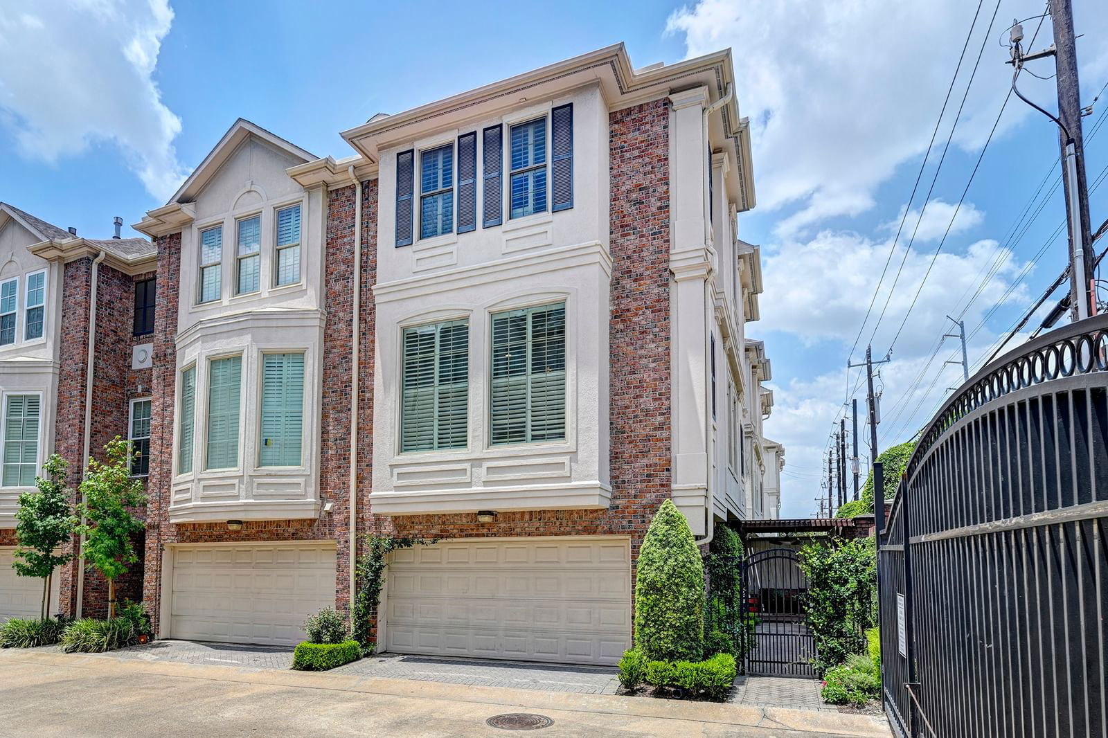 Real estate property located at 1902 Greenwich Terrace, Harris, Greenwich Court, Houston, TX, US