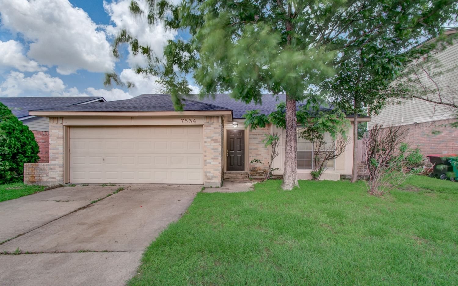 Real estate property located at 7534 Stone Pine, Harris, Chimney Hill Sec 02, Houston, TX, US