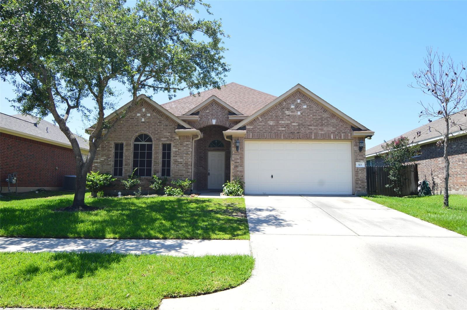 Real estate property located at 323 Wild Bird, Harris, Spring Park Village, Spring, TX, US