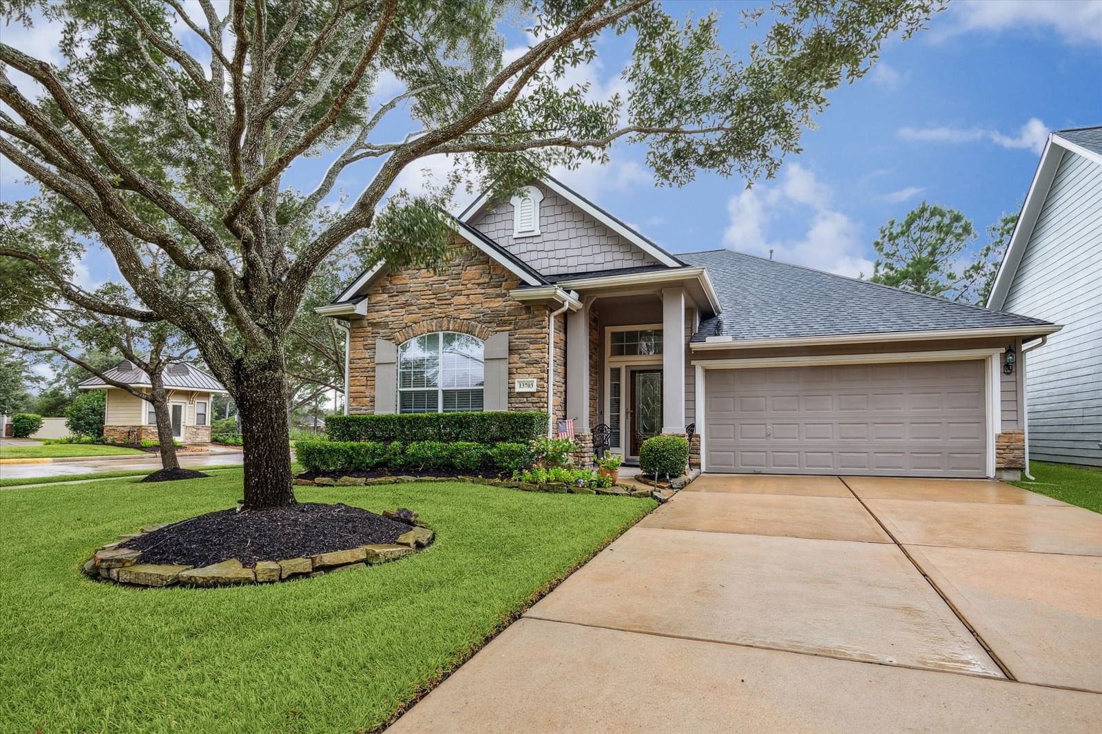 Real estate property located at 13703 Crested Iris, Harris, Coles Crossing, Cypress, TX, US