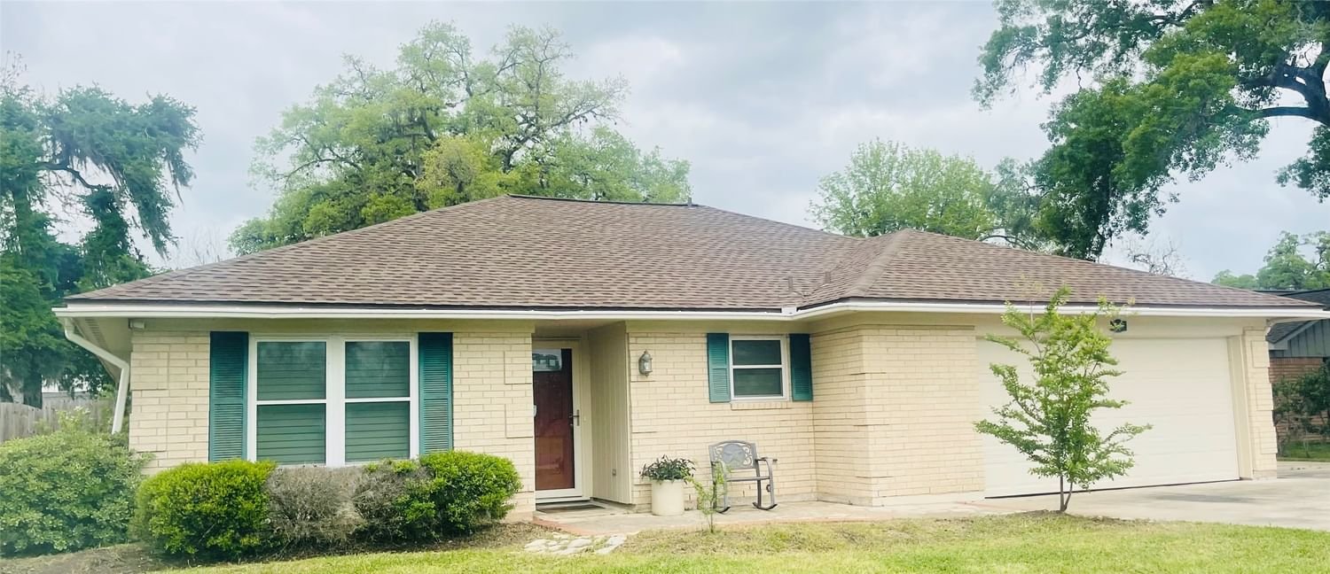 Real estate property located at 707 Woodwin, Brazoria, Oaks Sweeny, Sweeny, TX, US