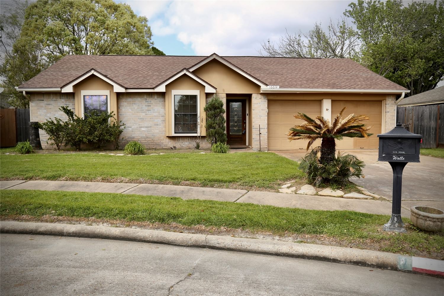 Real estate property located at 16614 Pebbleglen, Harris, Sommerall Sec 02, Houston, TX, US