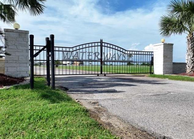 Real estate property located at 1170 Lagoon, Galveston, Waterways Sec 2, Crystal Beach, TX, US