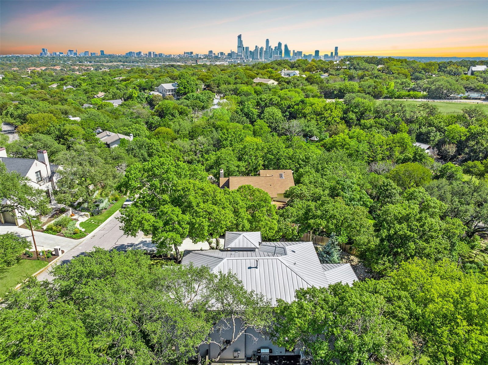 Real estate property located at 3205 Park Hills, Travis, Austin, TX, US