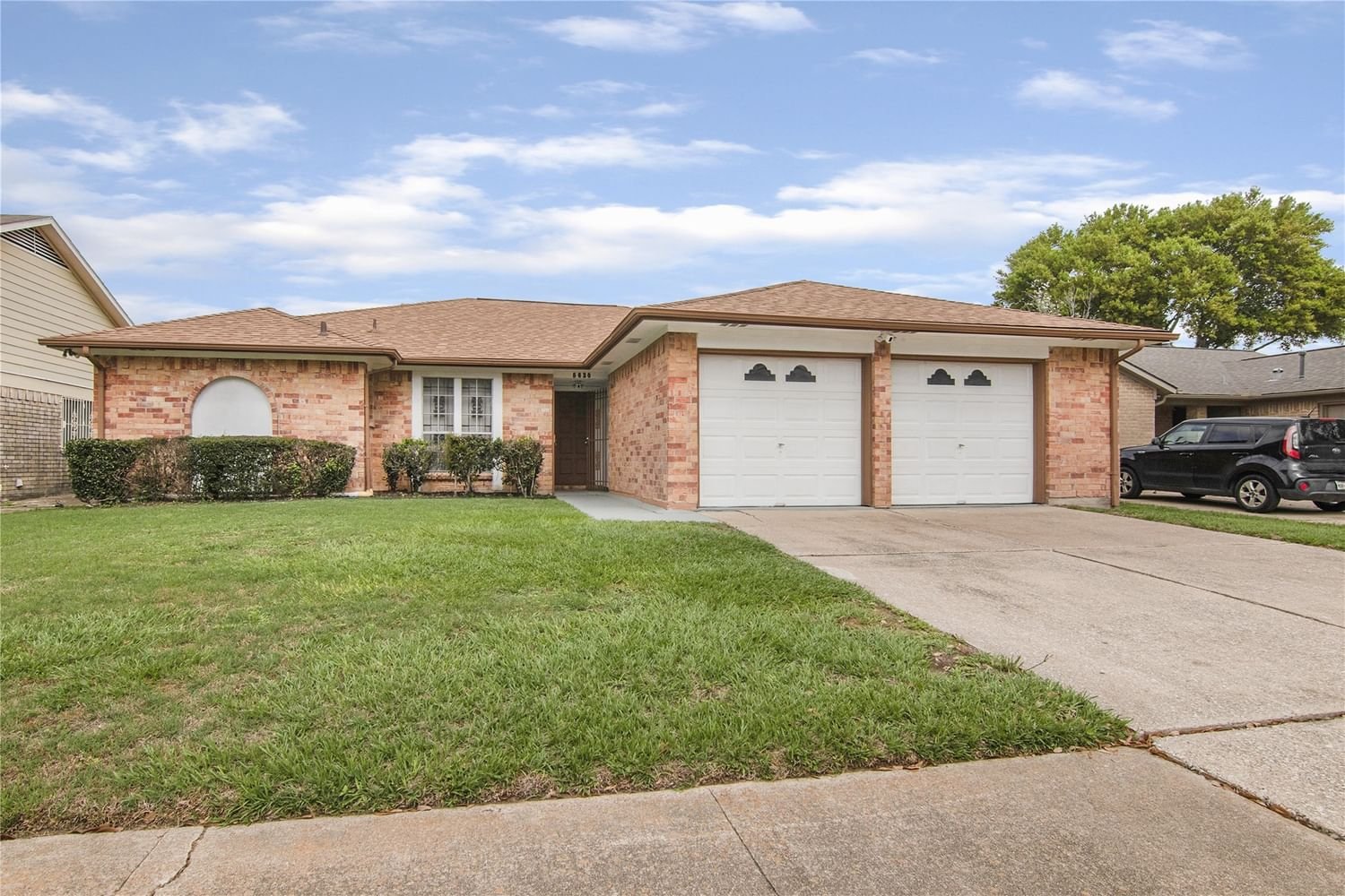 Real estate property located at 5630 Greenhill Forest, Harris, Inwood North Sec 05, Houston, TX, US