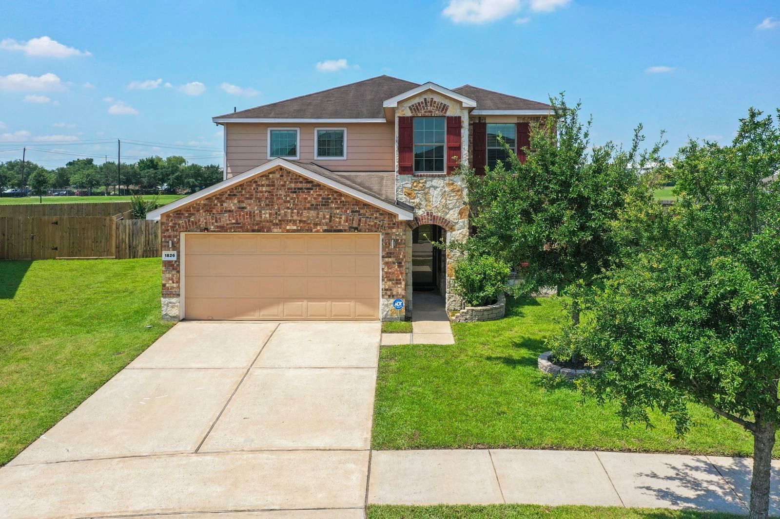 Real estate property located at 1826 Artem, Harris, Airport Blvd Estates Sec 01, Houston, TX, US