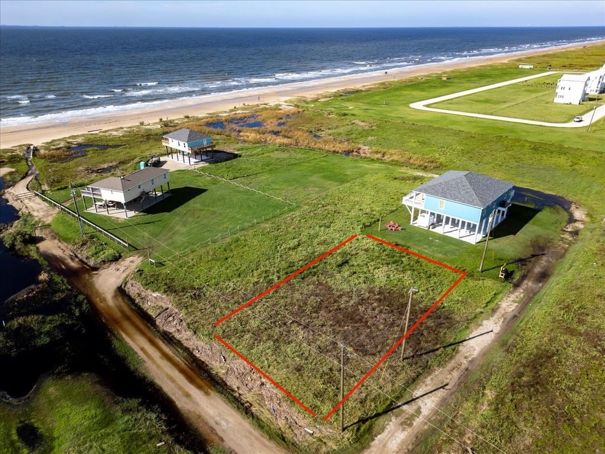 Real estate property located at Lot 32 Caplen Shores, Galveston, Caplen Shores 87, Gilchrist, TX, US