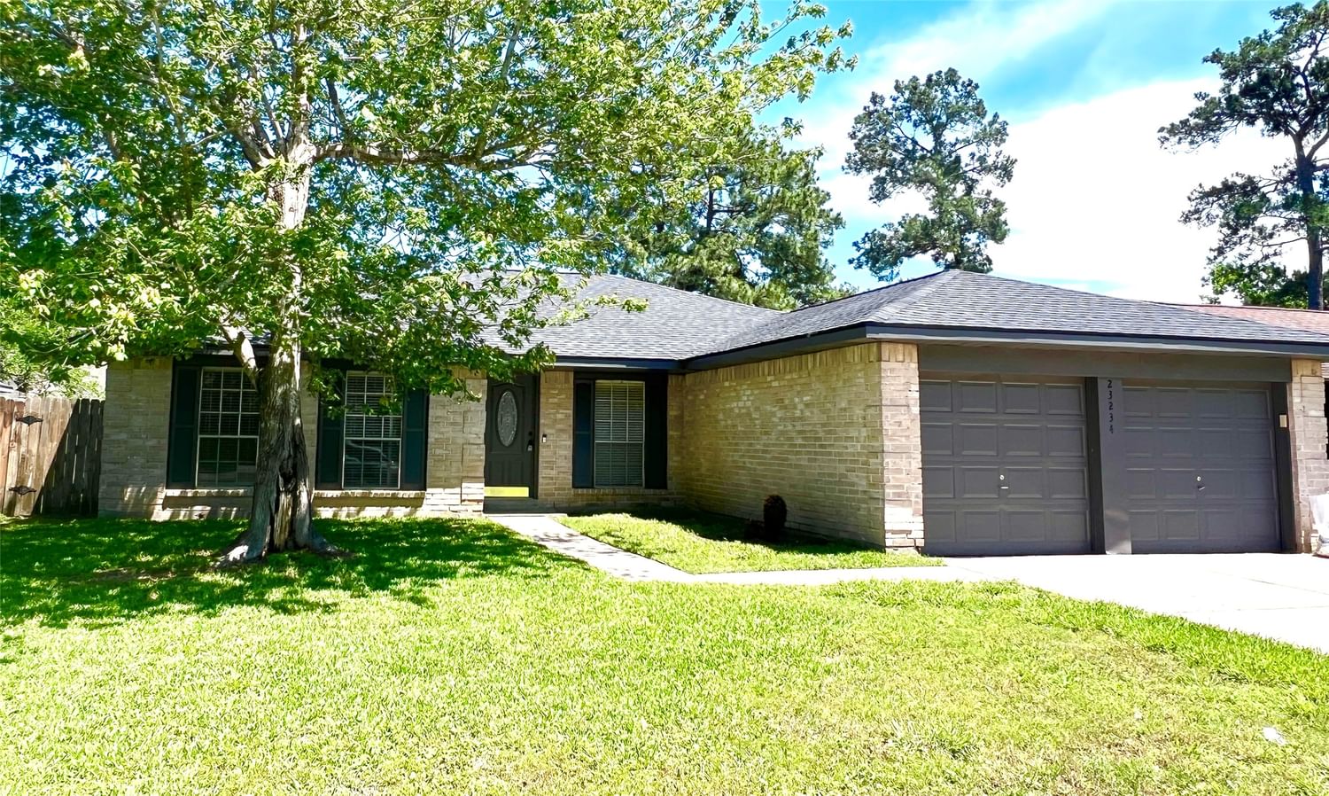 Real estate property located at 23234 Low Ridge, Harris, Post Wood Sec 01 R/P, Spring, TX, US