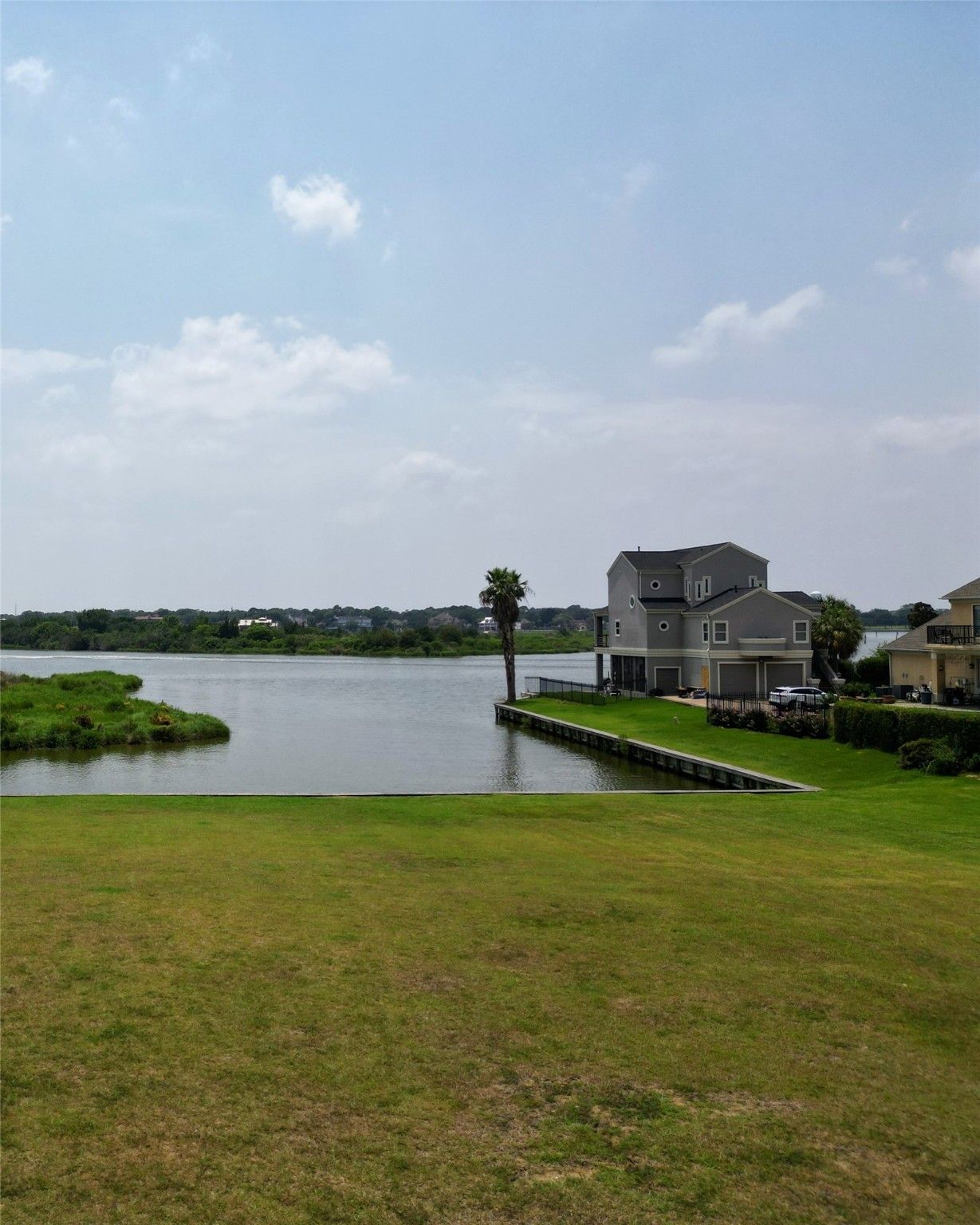 Real estate property located at 923 Davis, Galveston, Peninsula At Clear Lake Sec 1, League City, TX, US