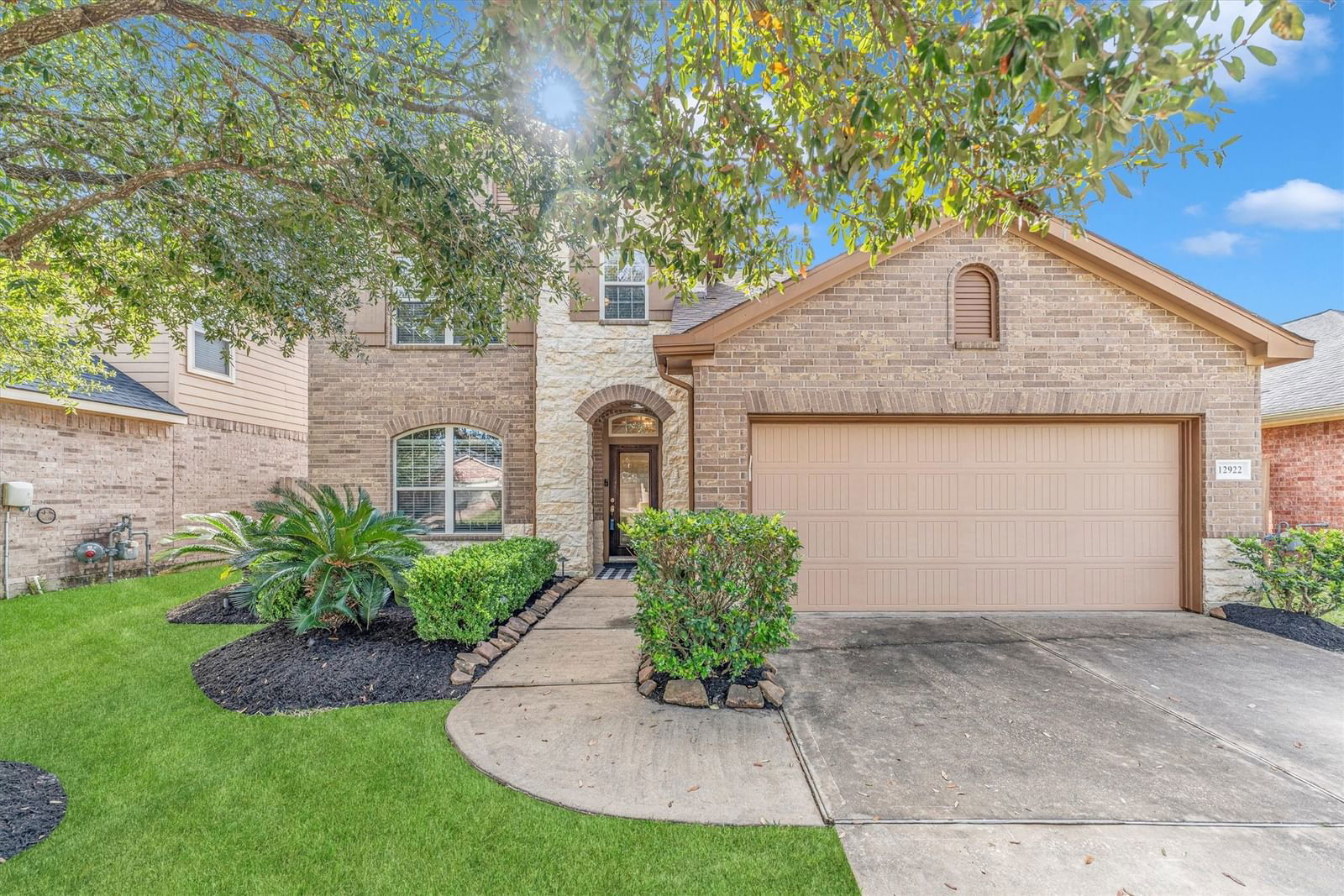 Real estate property located at 12922 Northpointe Bend, Harris, Villages of Northpointe, Tomball, TX, US