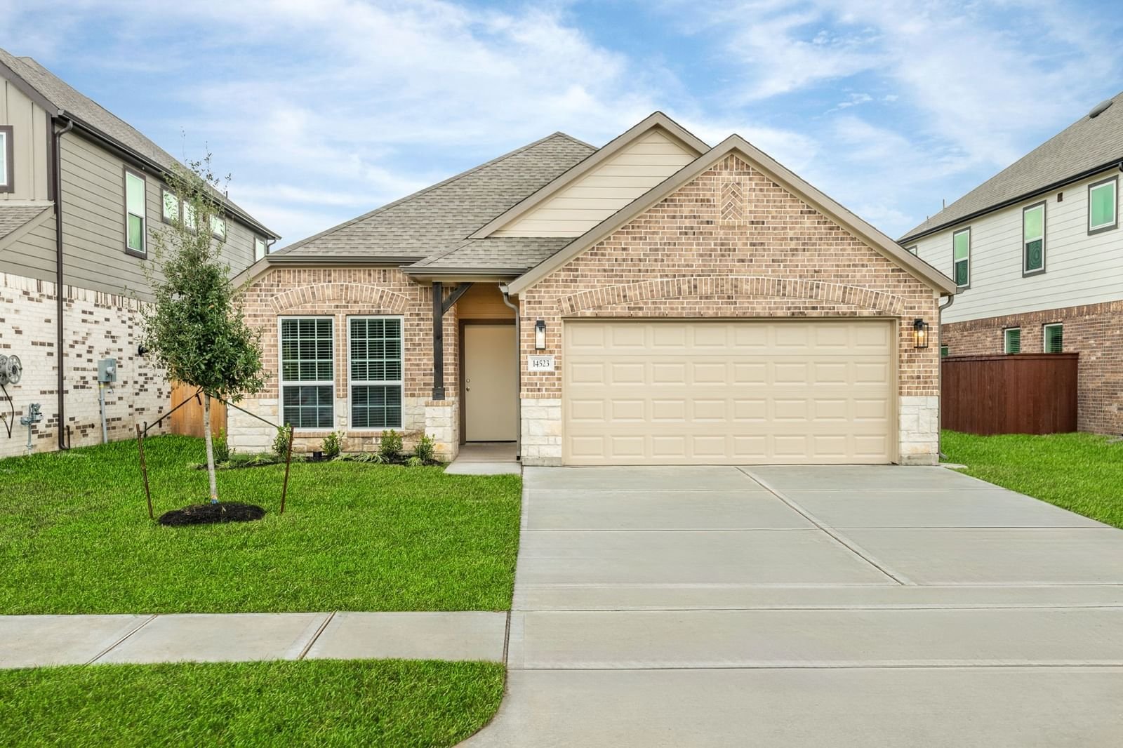 Real estate property located at 14523 Tundra Swan Drive, Harris, Edgewood Village, Houston, TX, US