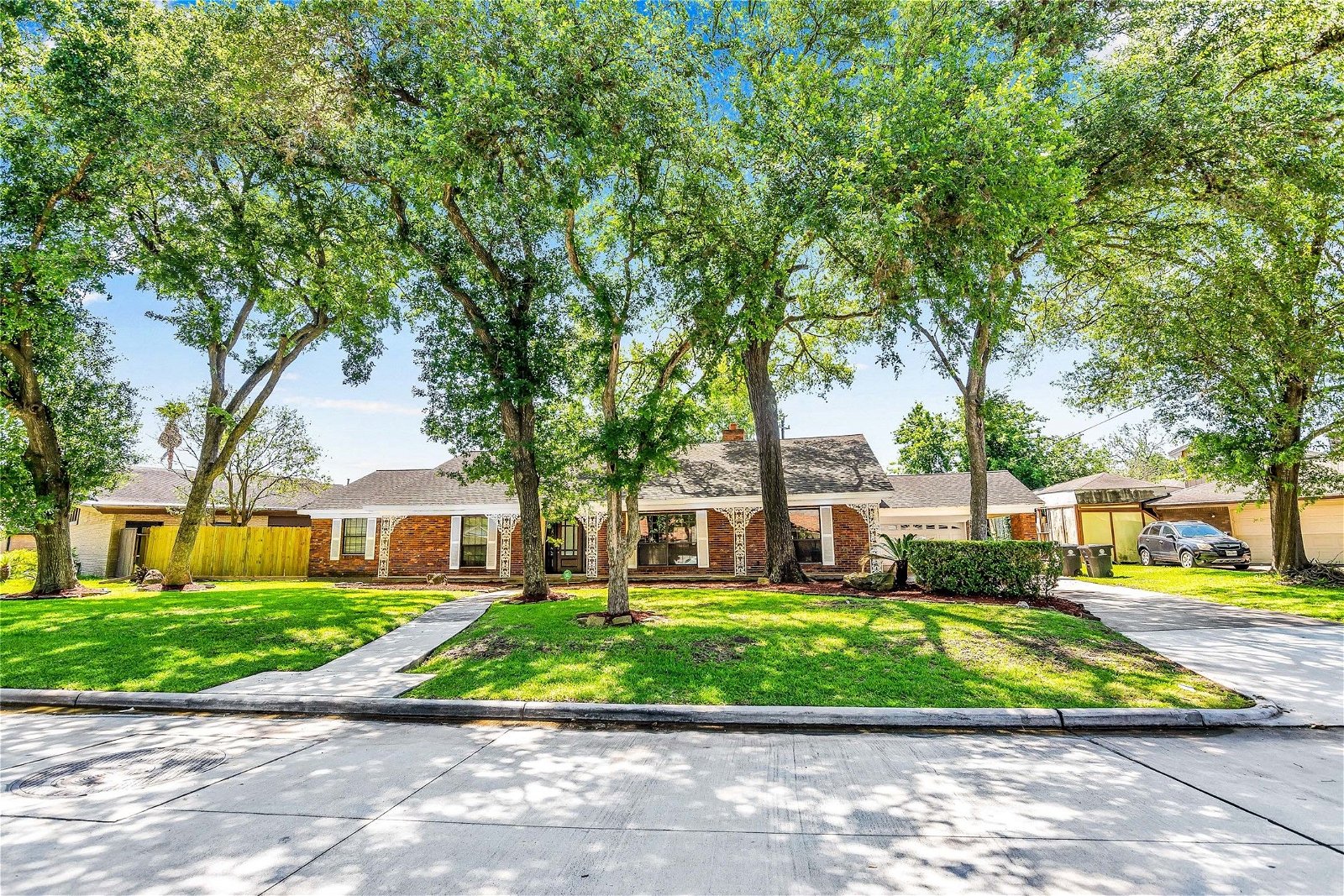 Real estate property located at 7806 Santa Elena, Harris, Houston, TX, US