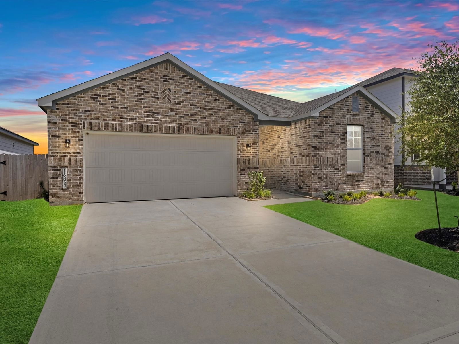 Real estate property located at 11885 Whirlaway, Montgomery, Lexington Heights, Willis, TX, US