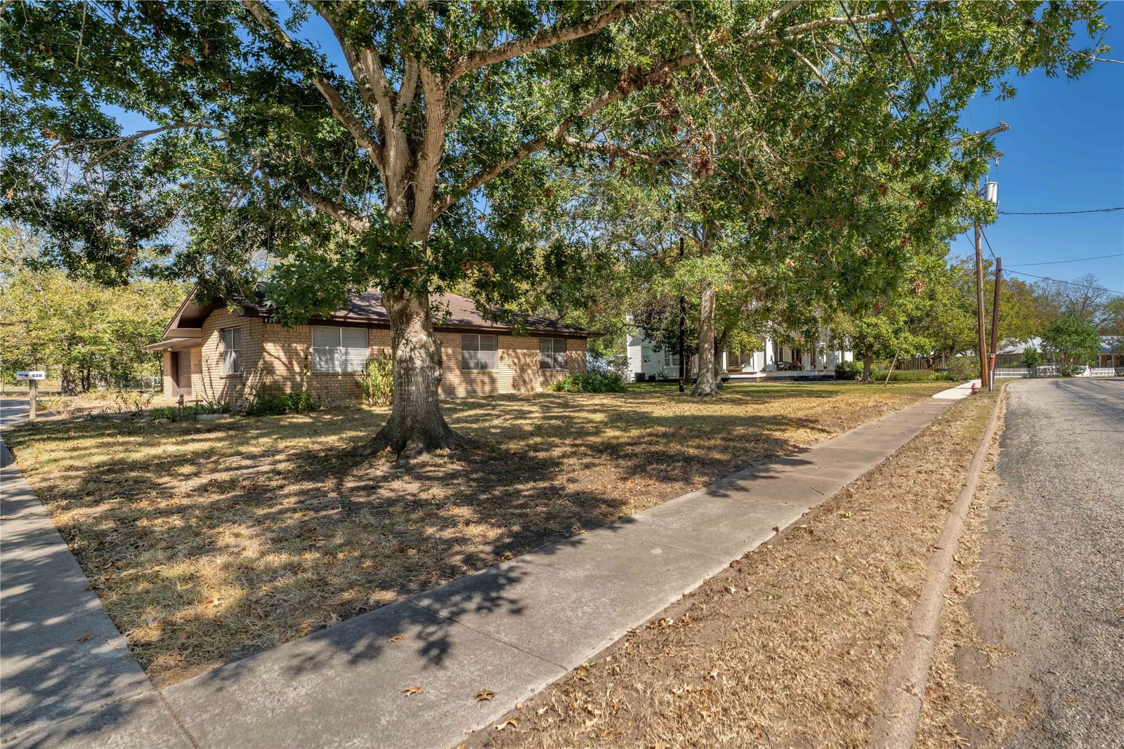 Real estate property located at 428 Rusk, Fayette, City Of Fayetteville 390, Fayetteville, TX, US