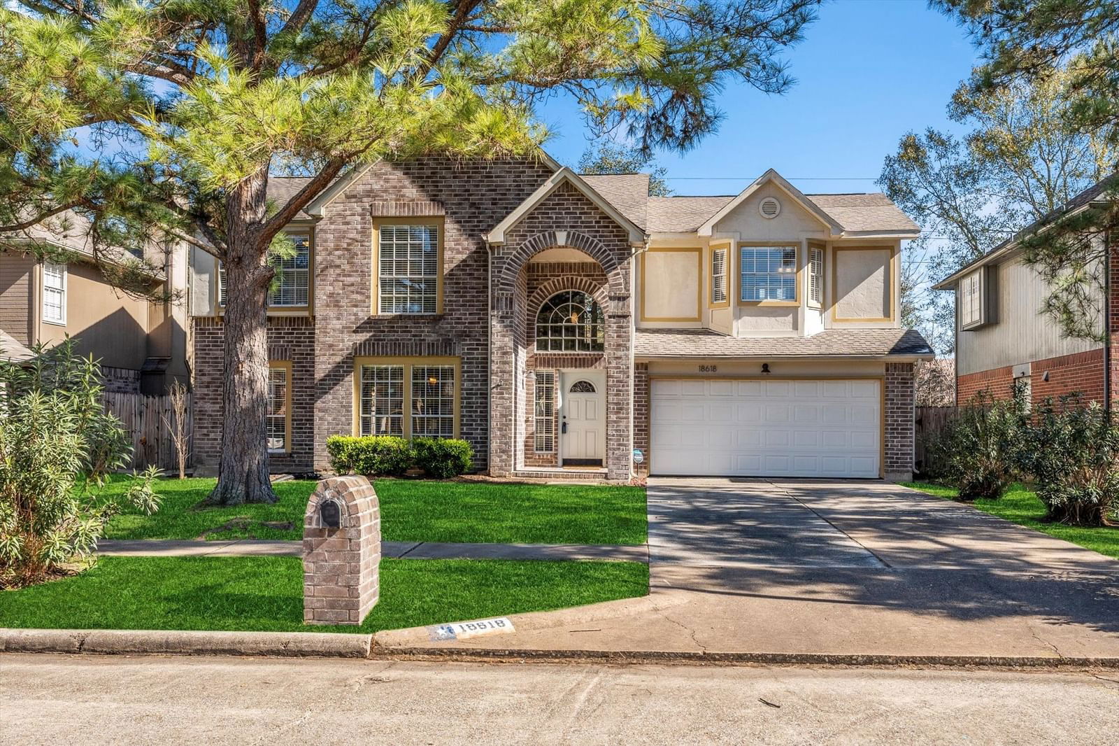 Real estate property located at 18618 Islandbreeze, Harris, Oakwood Glen West, Spring, TX, US