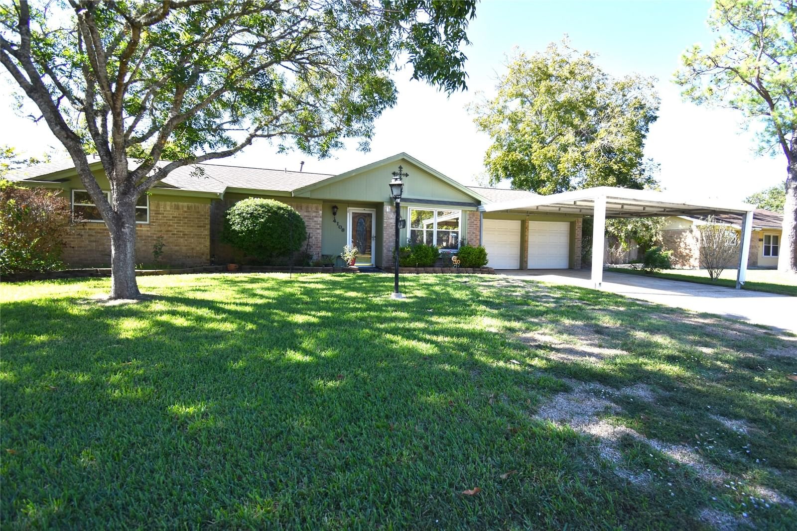 Real estate property located at 4108 Meadowglen, Galveston, Plantation Estates 1, Dickinson, TX, US