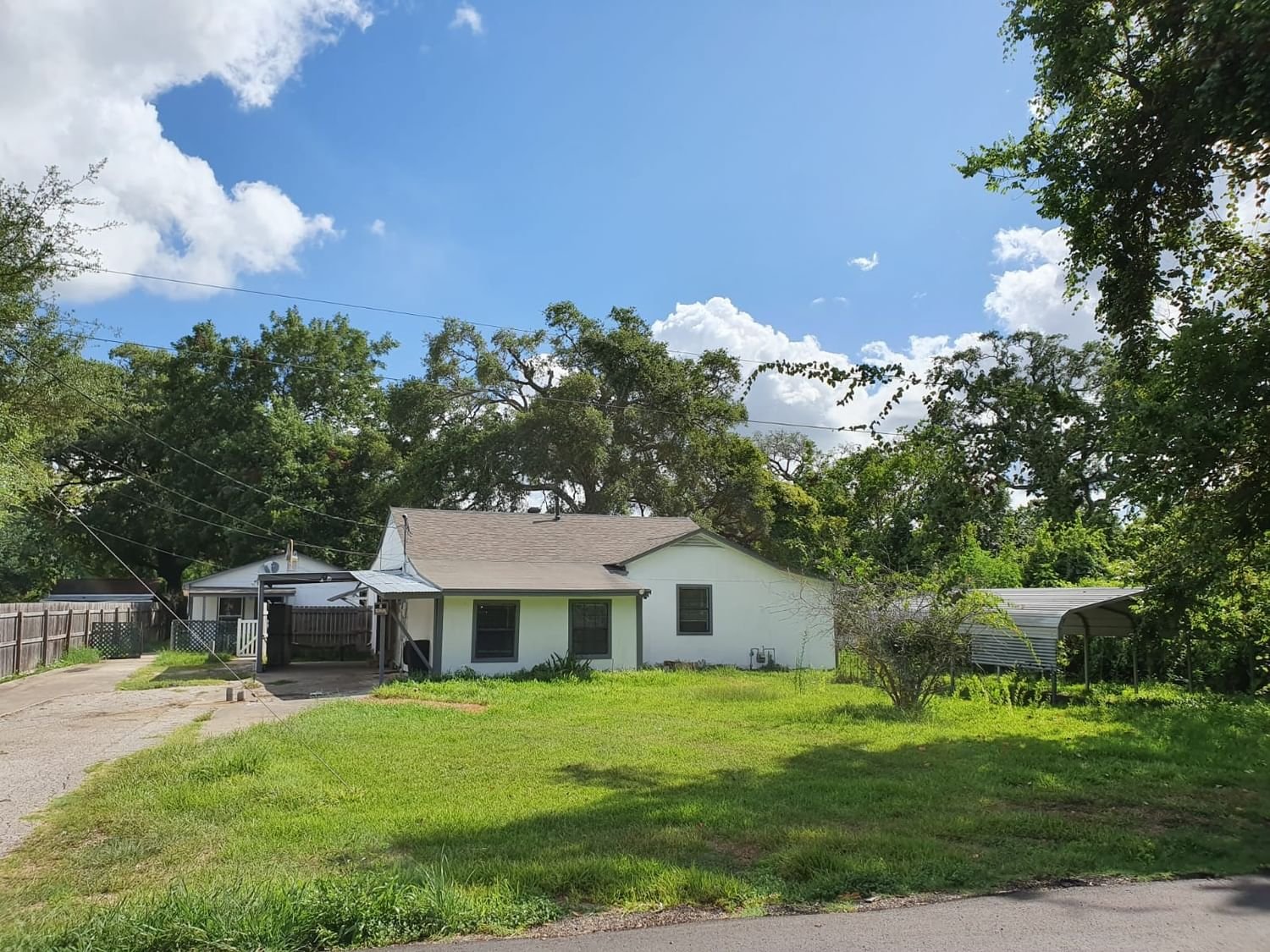 Real estate property located at 1272 Pecan, Brazoria, Davidson 4, Clute, TX, US