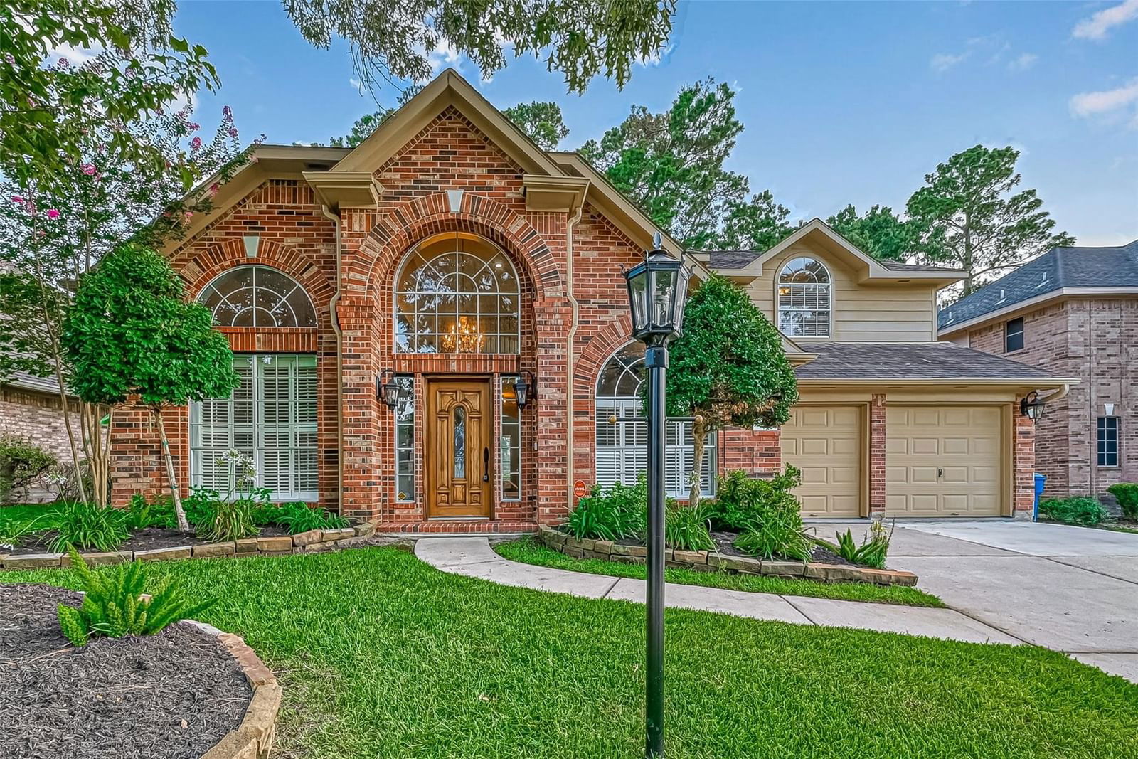 Real estate property located at 18915 Relay, Harris, Walden On Lake Houston Ph 02, Humble, TX, US