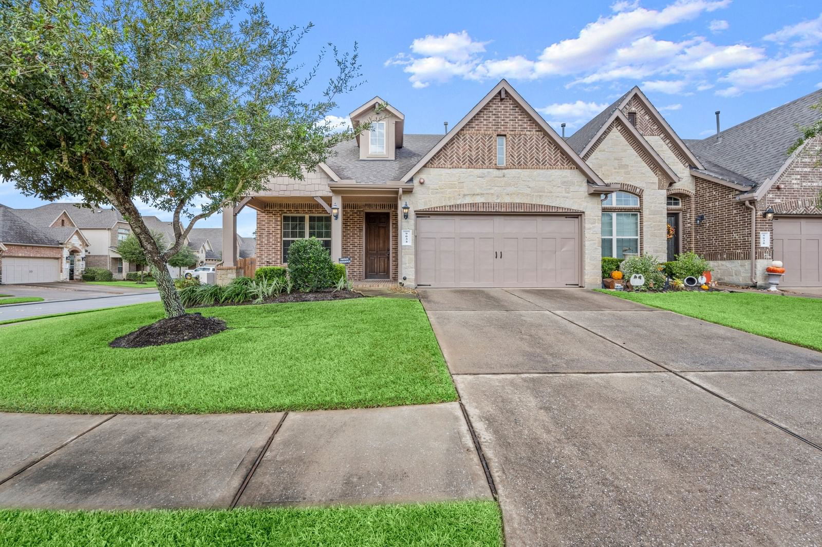 Real estate property located at 9034 Centennial, Montgomery, The Fountains At Jacobs Reserv, Conroe, TX, US