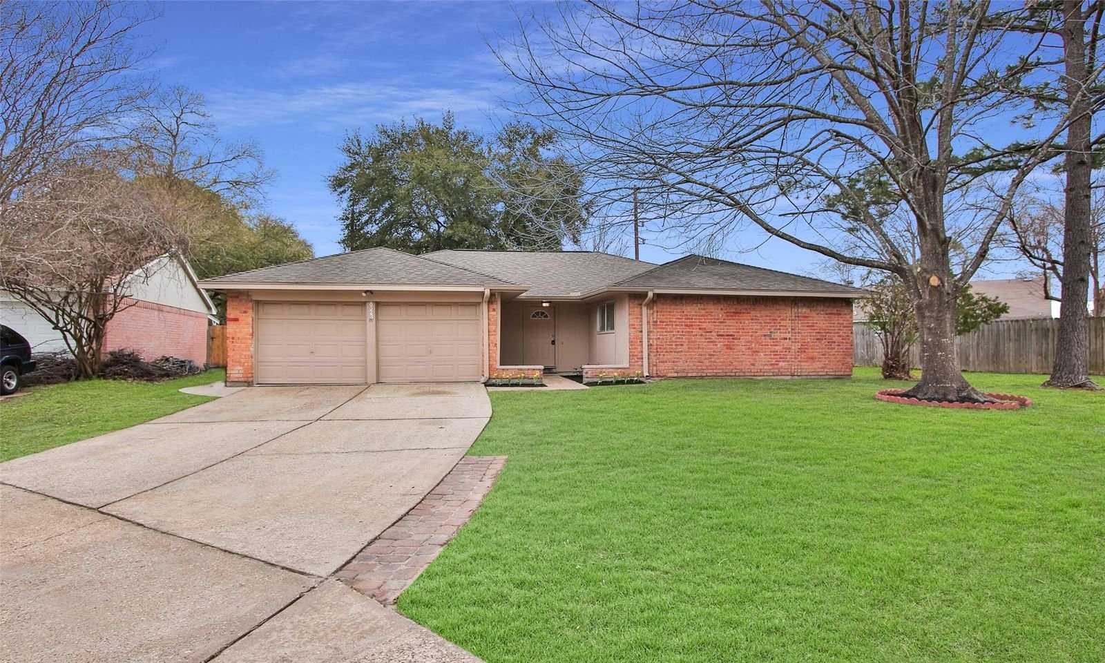 Real estate property located at 8323 Marble Arch, Harris, Kenswick Sec 01 R/P, Humble, TX, US