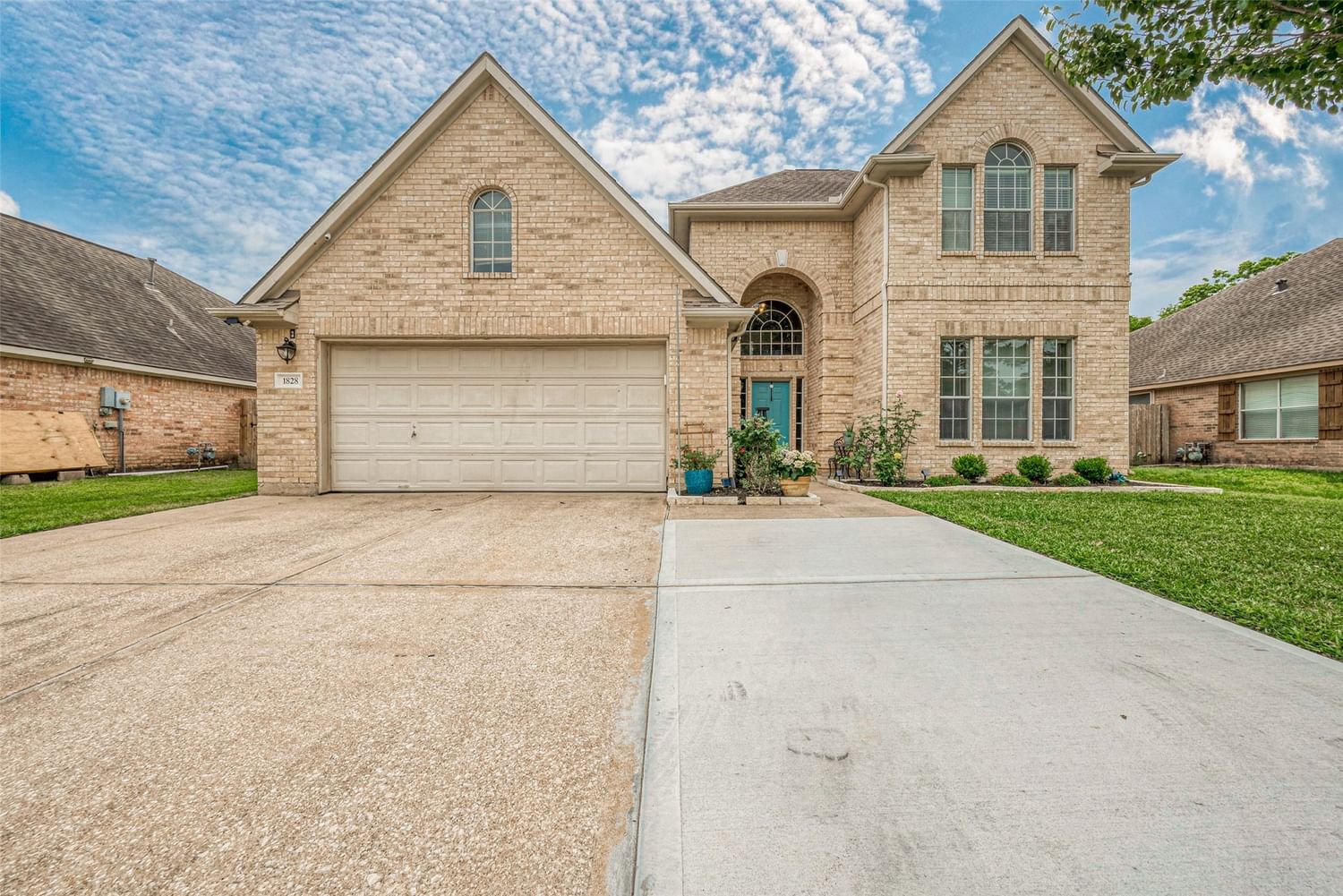 Real estate property located at 1828 Oak Lodge, Brazoria, Oakbrook Estates Sec 1, Pearland, TX, US