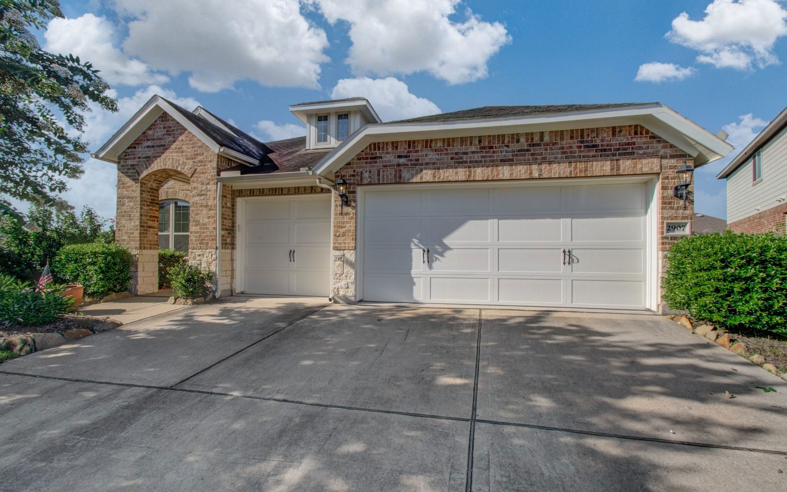 Real estate property located at 2907 Pebble Banks, Fort Bend, Rivers Edge Sec 16, Richmond, TX, US