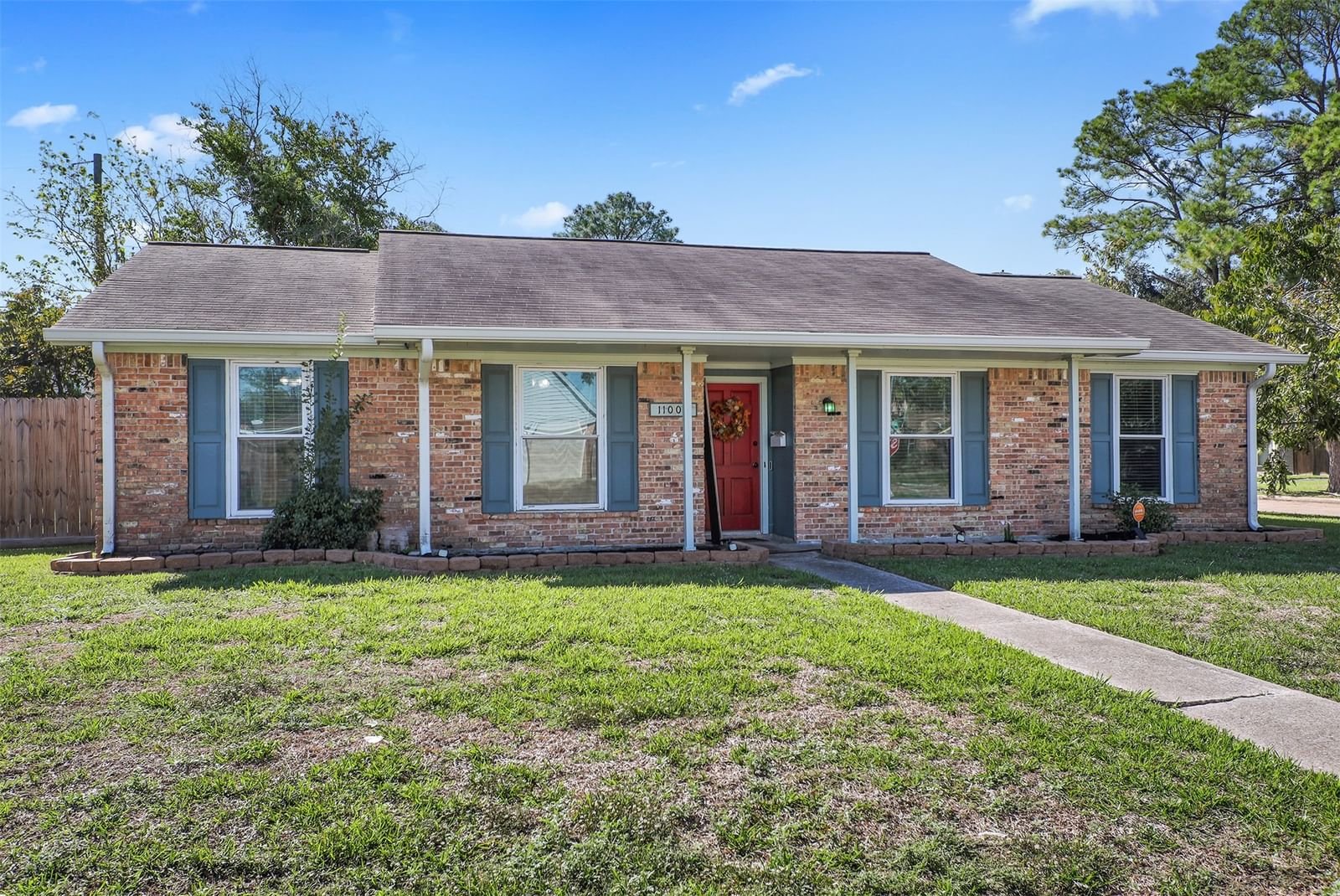 Real estate property located at 11002 Sagevalley, Harris, Sagemont, Houston, TX, US