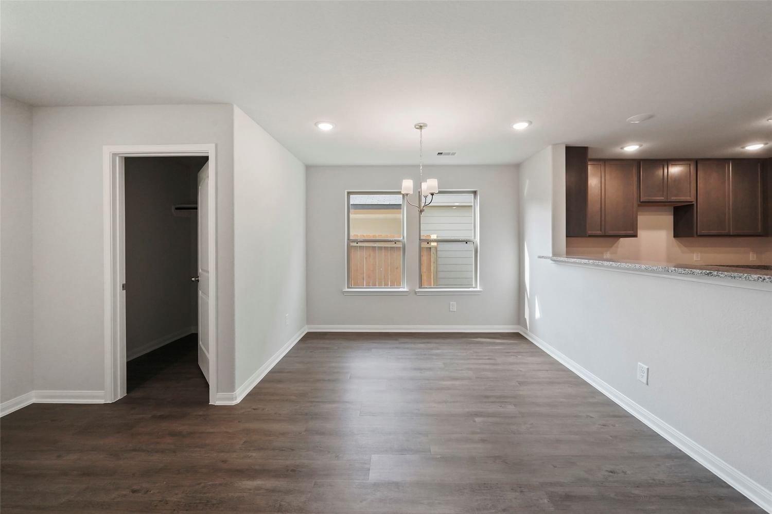 Real estate property located at 11127 Hollinger, Bexar, Converse, TX, US