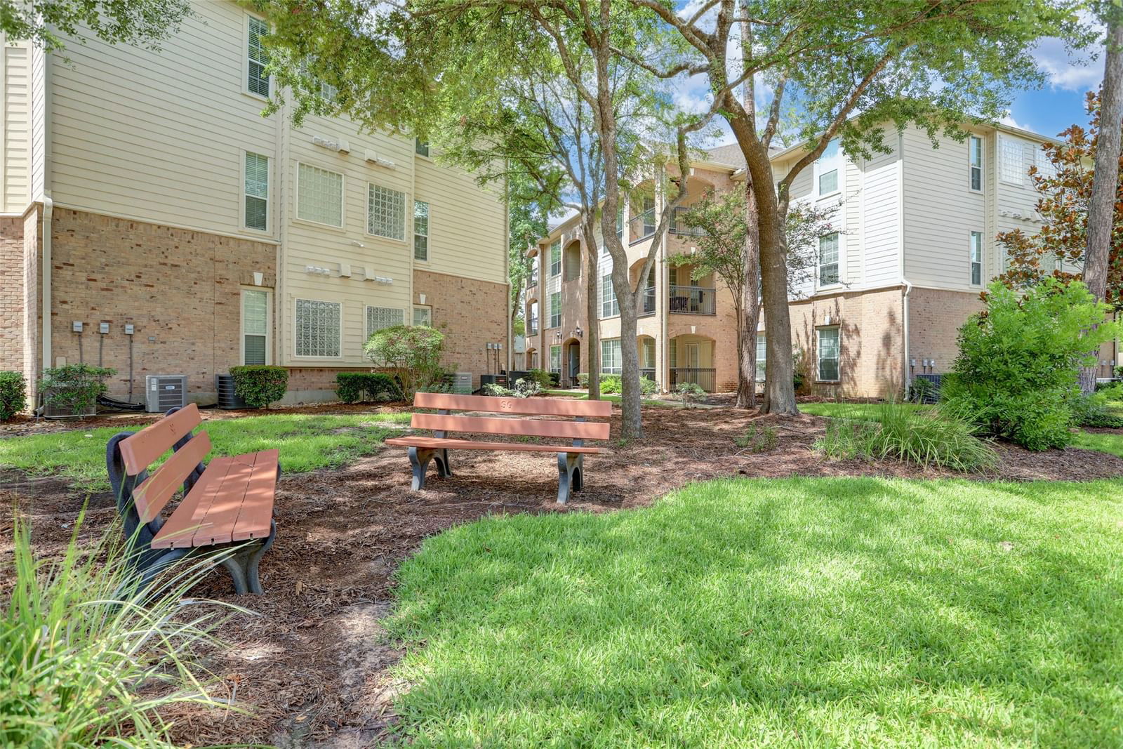 Real estate property located at 6607 Lake Woodlands #412, Montgomery, Condominiums At Sterling Green, The Woodlands, TX, US