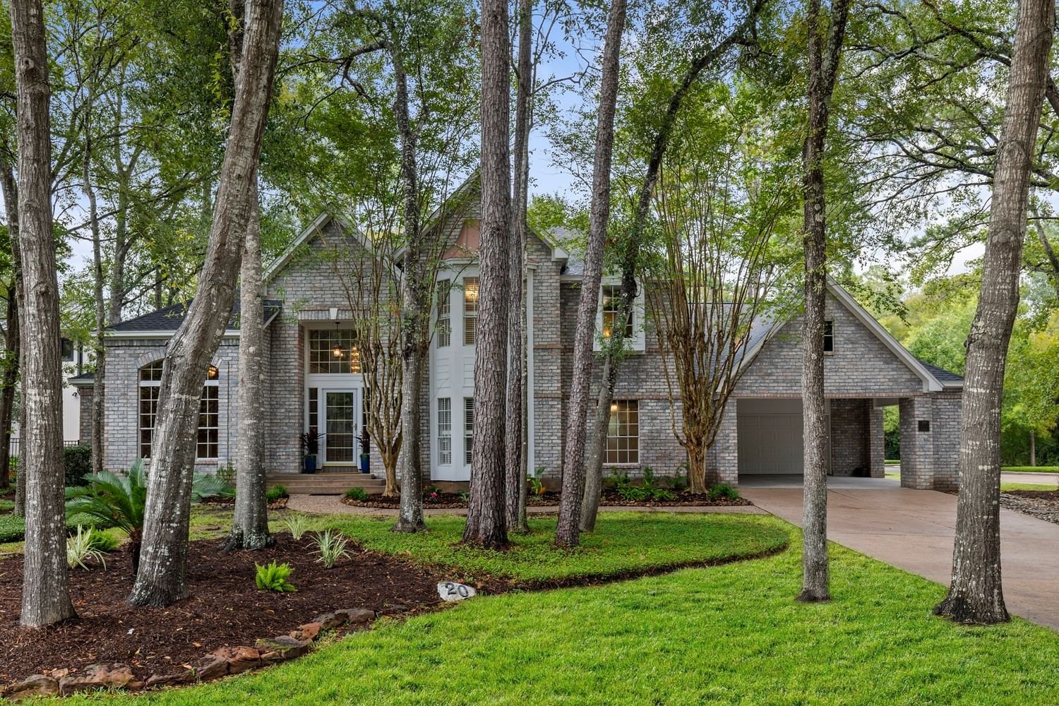 Real estate property located at 20 Sunlit Forest, Montgomery, Wdlnds Village Panther Ck 22, The Woodlands, TX, US