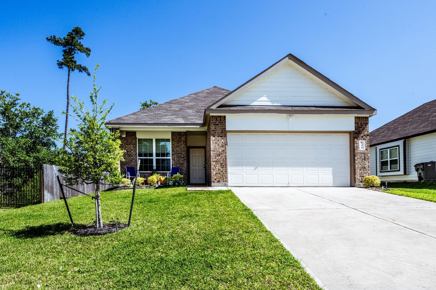 Real estate property located at 108 Bobcat, Walker, Hunters Creek, Huntsville, TX, US