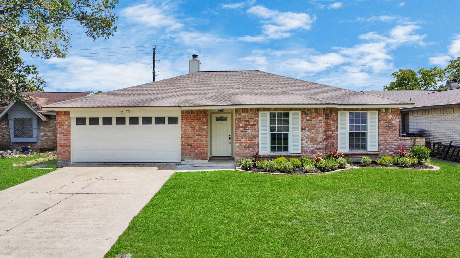 Real estate property located at 16903 Bougainvilla, Harris, Forest Bend Sec 06, Friendswood, TX, US