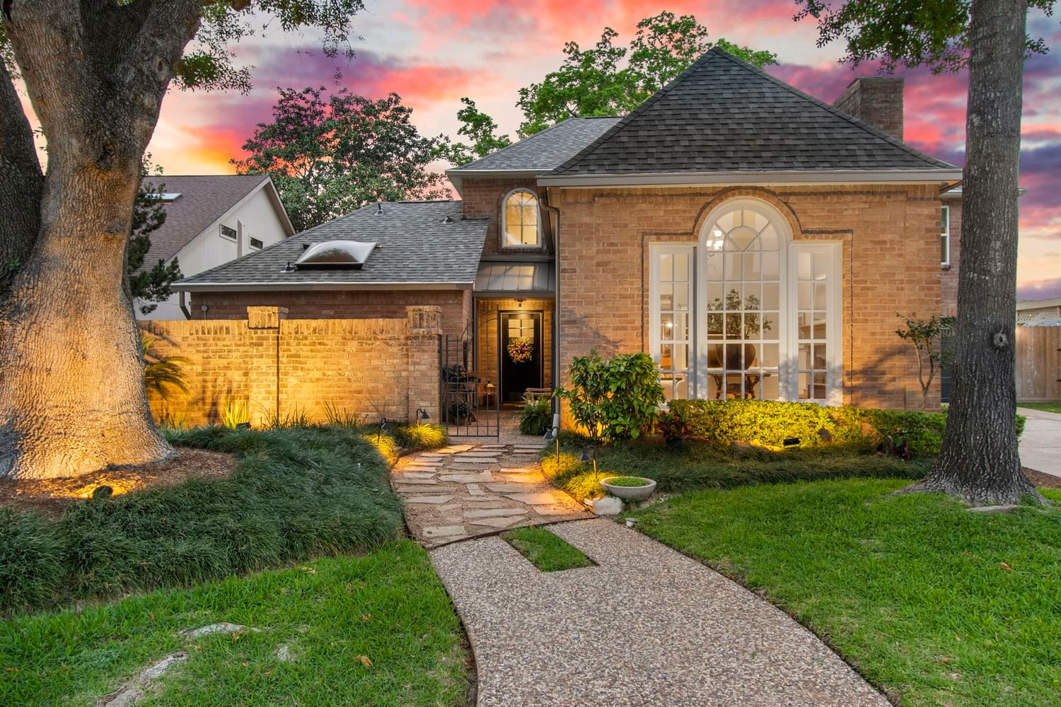 Real estate property located at 1639 Creekside, Fort Bend, Sugarwood R/P, Sugar Land, TX, US