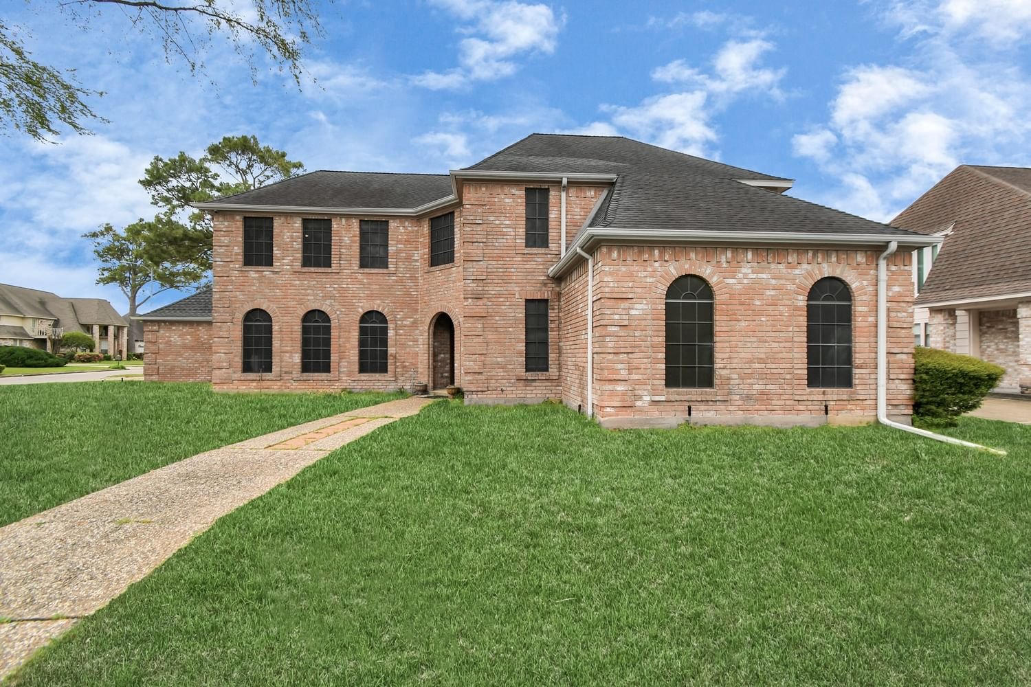 Real estate property located at 15107 RIPPLEWIND LANE, Harris, OLDE OAKS, Houston, TX, US