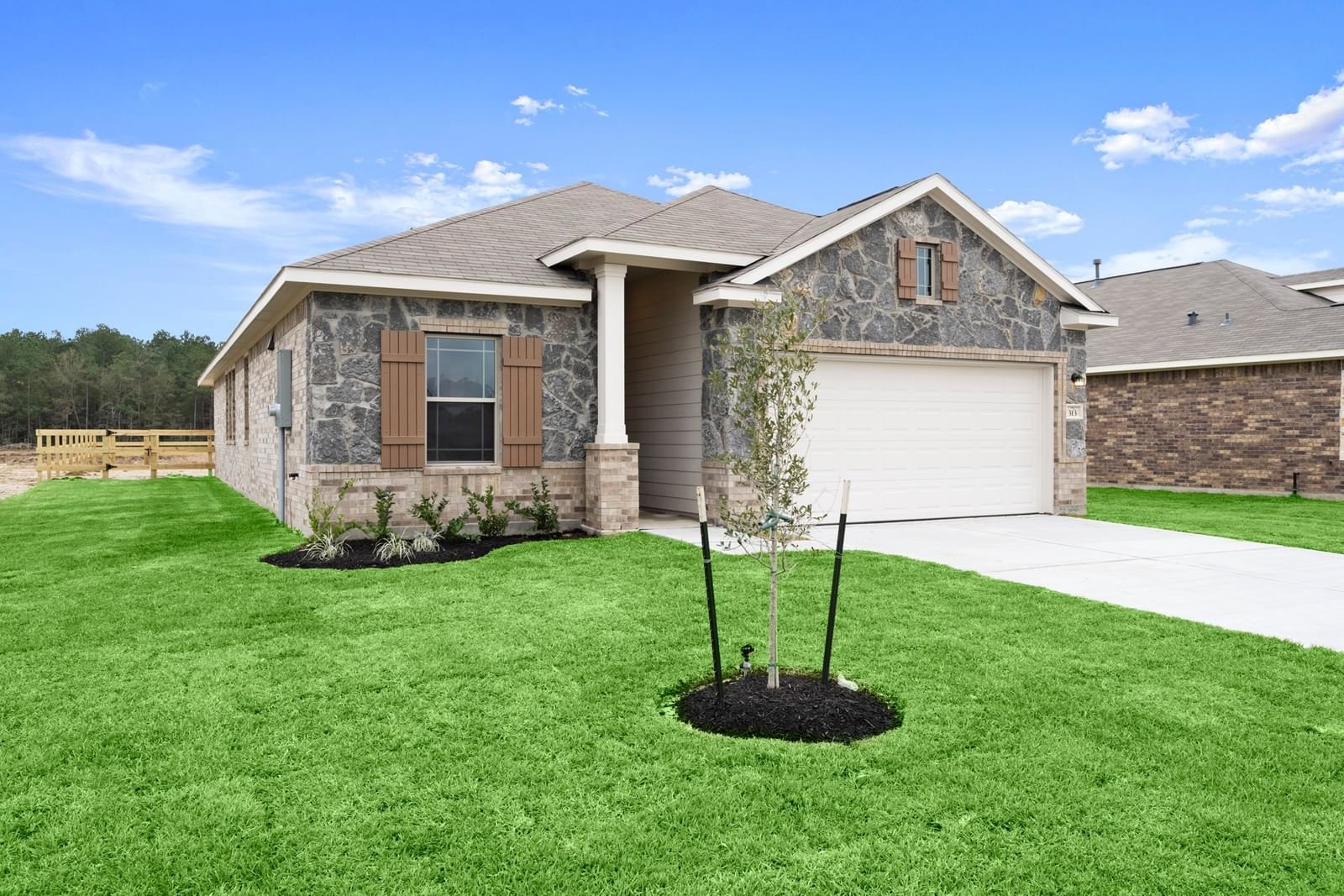 Real estate property located at 313 Big Spring, Chambers, Cypress Point, Anahuac, TX, US