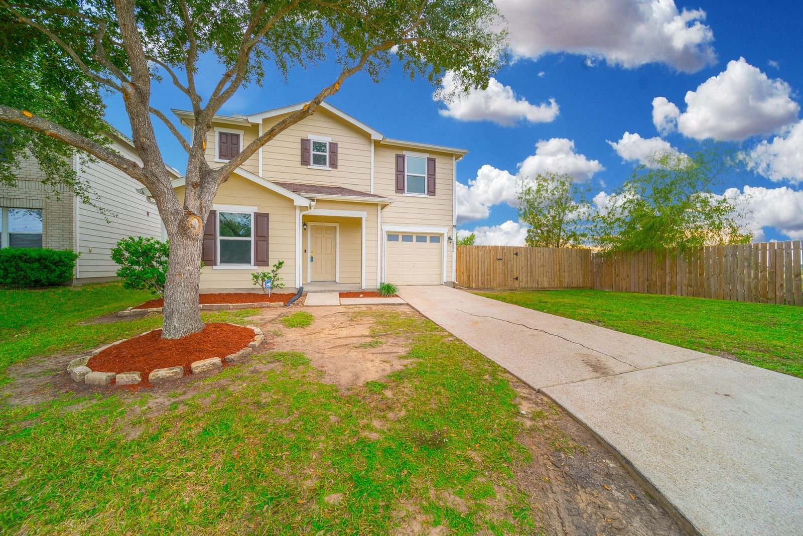 Real estate property located at 2602 Skyview Ridge, Harris, Skyview Park Sec 03, Houston, TX, US