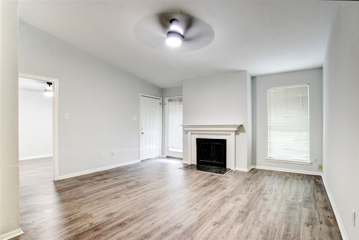 Real estate property located at 2125 Augusta #44, Harris, Little Thicket Condo, Houston, TX, US
