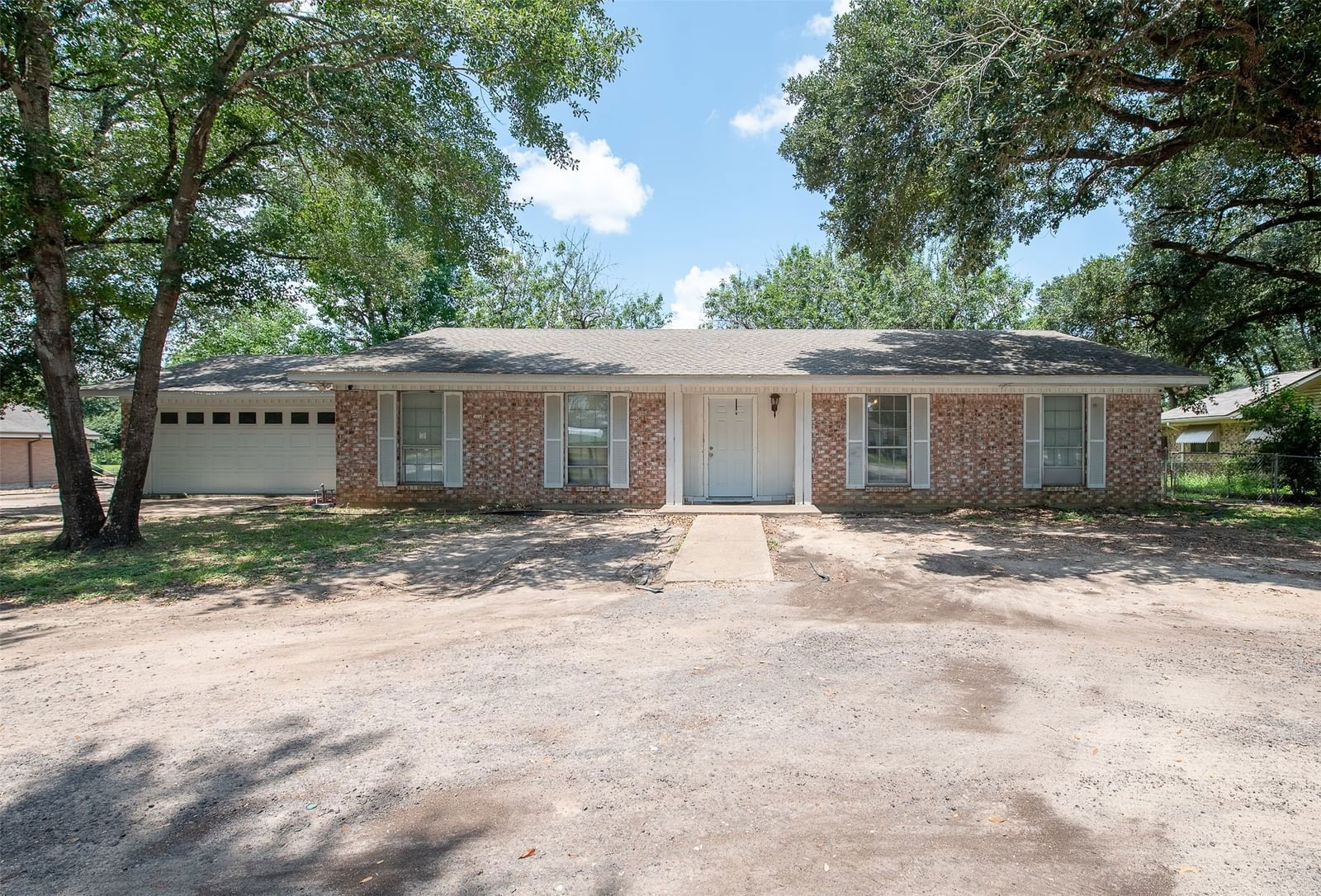 Real estate property located at 1307 Main, Madison, Vick Add, Madisonville, TX, US