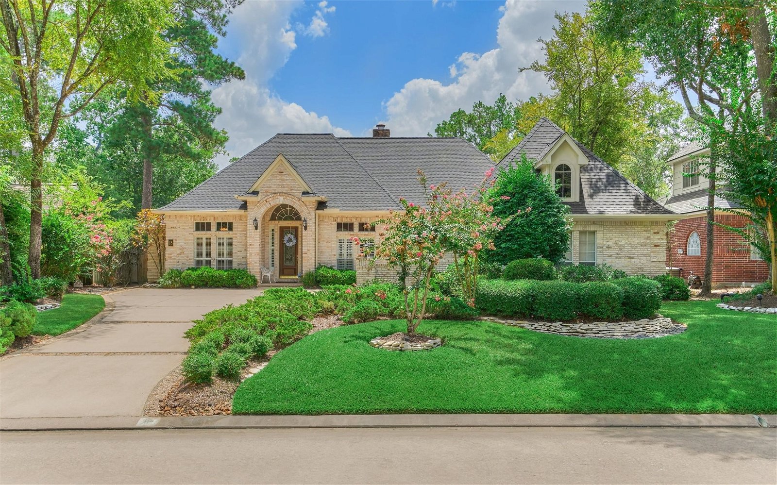 Real estate property located at 18 Buck Ridge, Montgomery, The Woodlands, TX, US