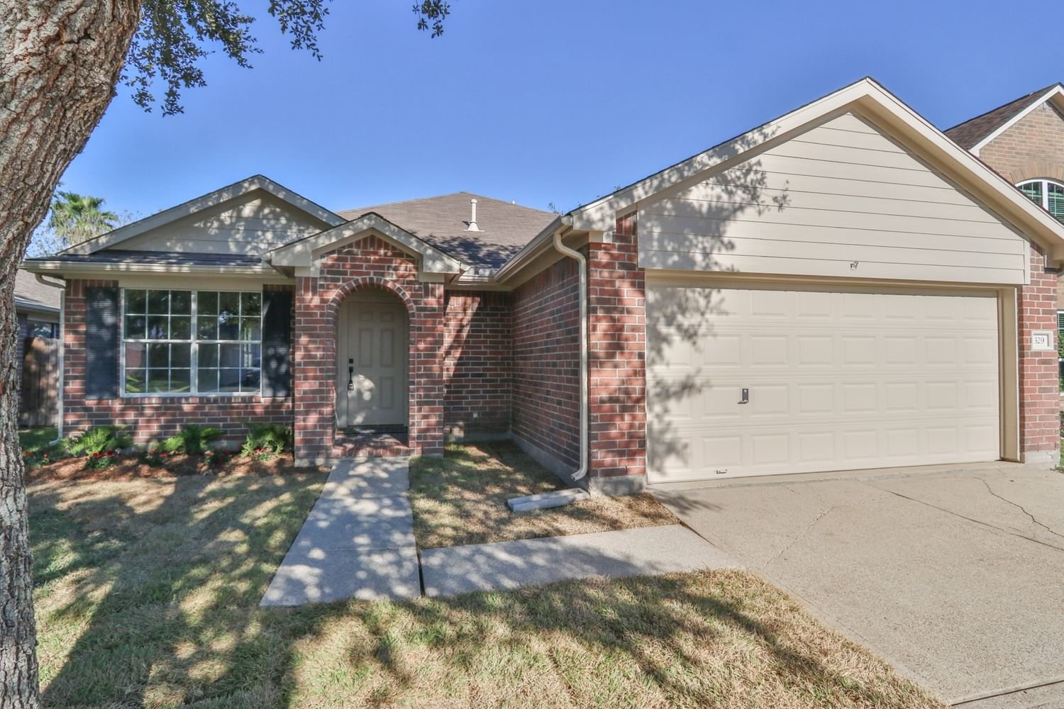 Real estate property located at 329 Brightfield, Galveston, Dickinson, TX, US