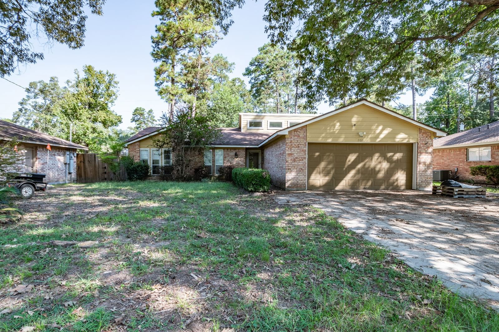 Real estate property located at 2019 Southwood, Montgomery, Woodway Forest 01, Woodbranch, TX, US