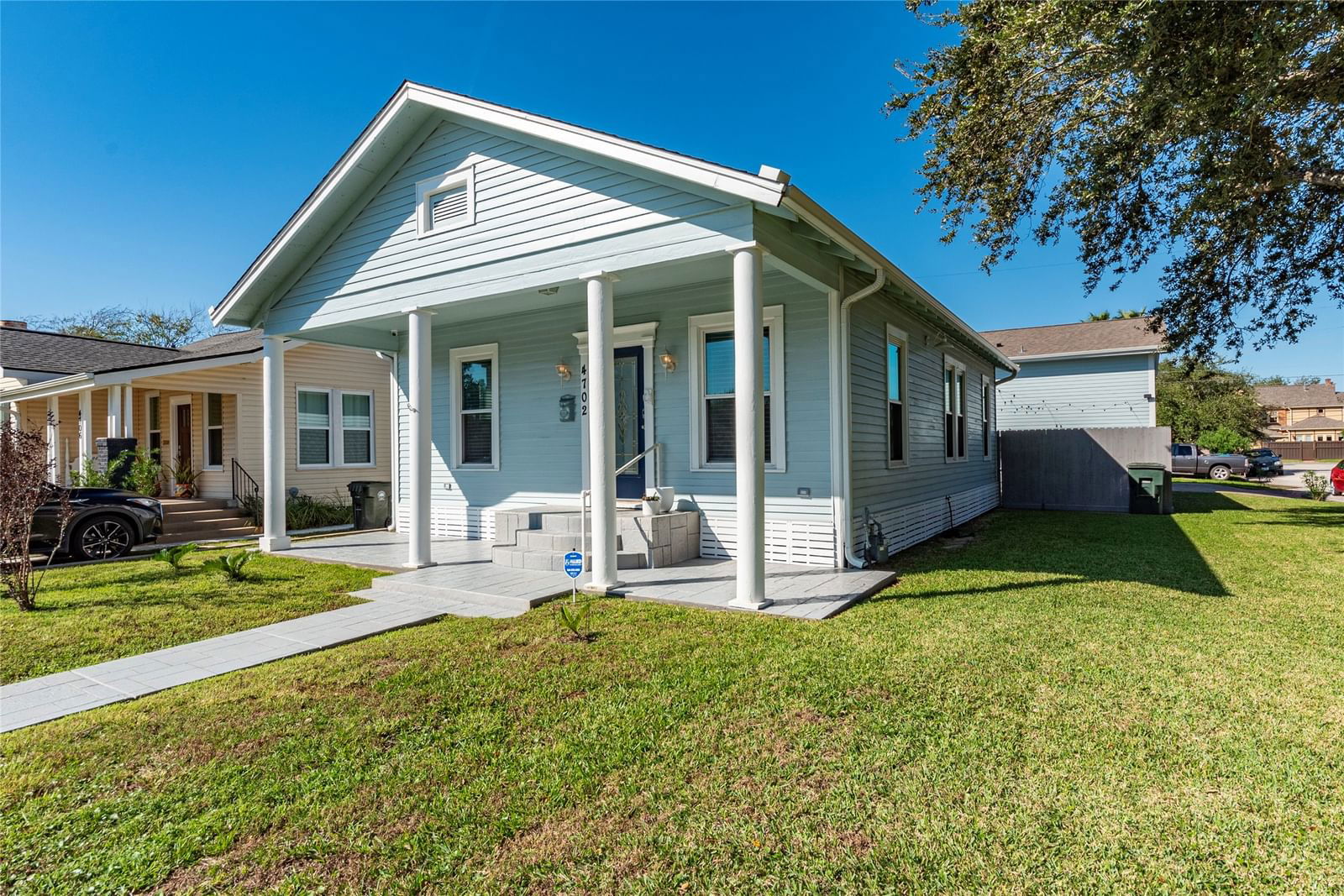 Real estate property located at 4702 Avenue N 1/2, Galveston, MENARD, Galveston, TX, US