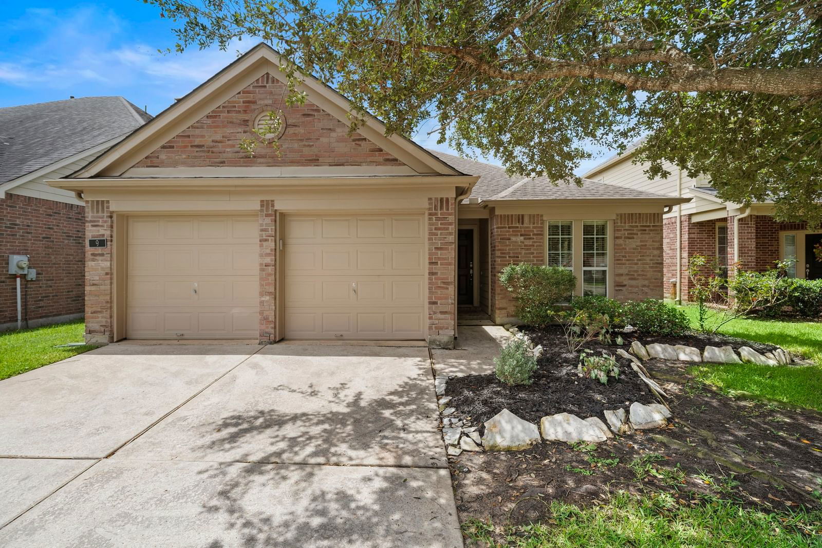 Real estate property located at 9 Garden Grove, Brazoria, Rodeo Palms, The Colony Sec 1, Manvel, TX, US